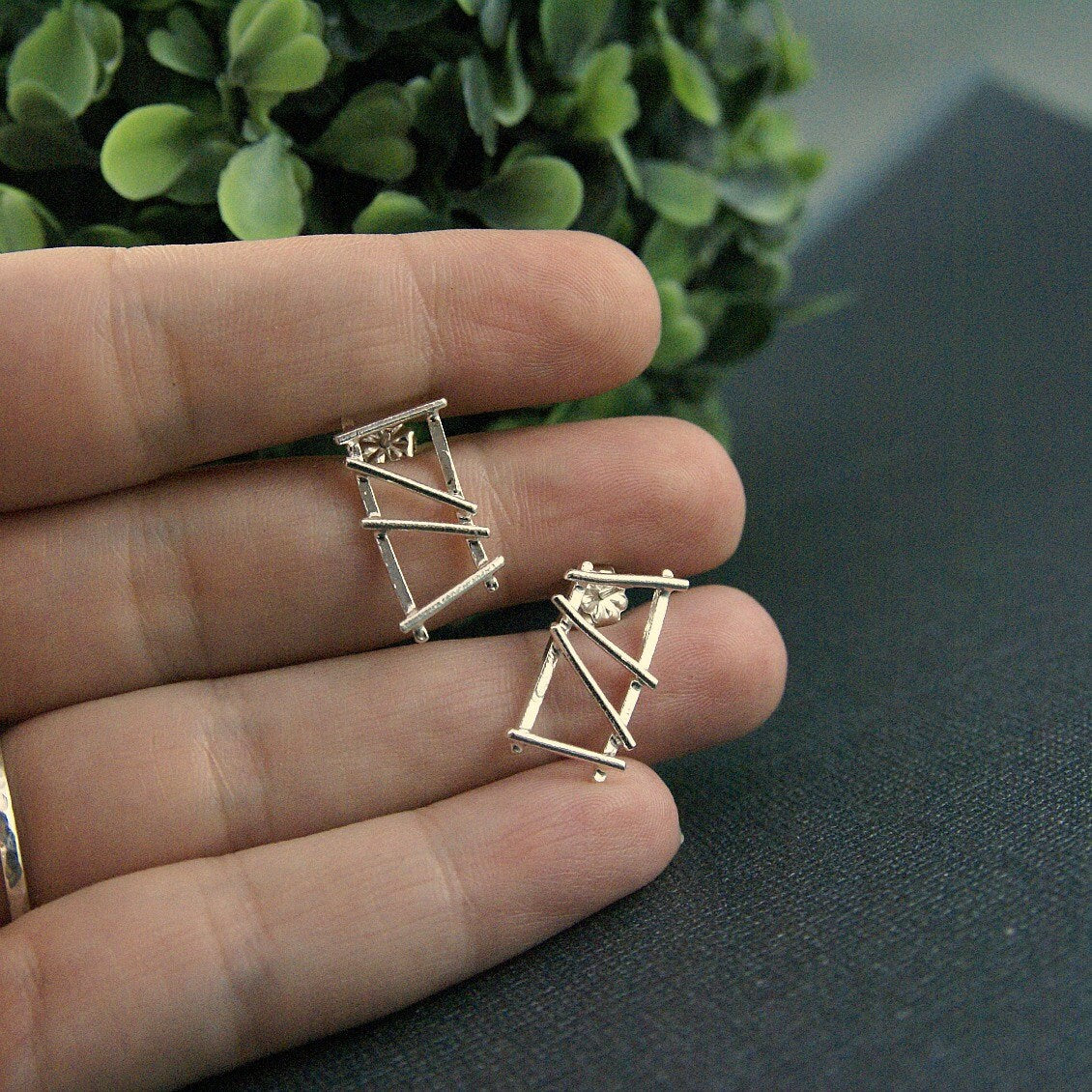 925 sterling silver fixed circus earrings