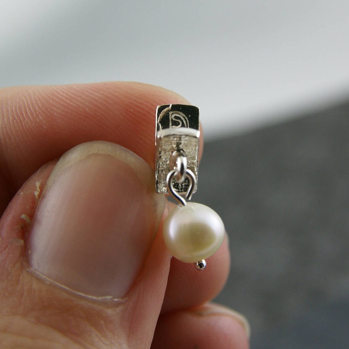 Oriental earrings in sterling silver