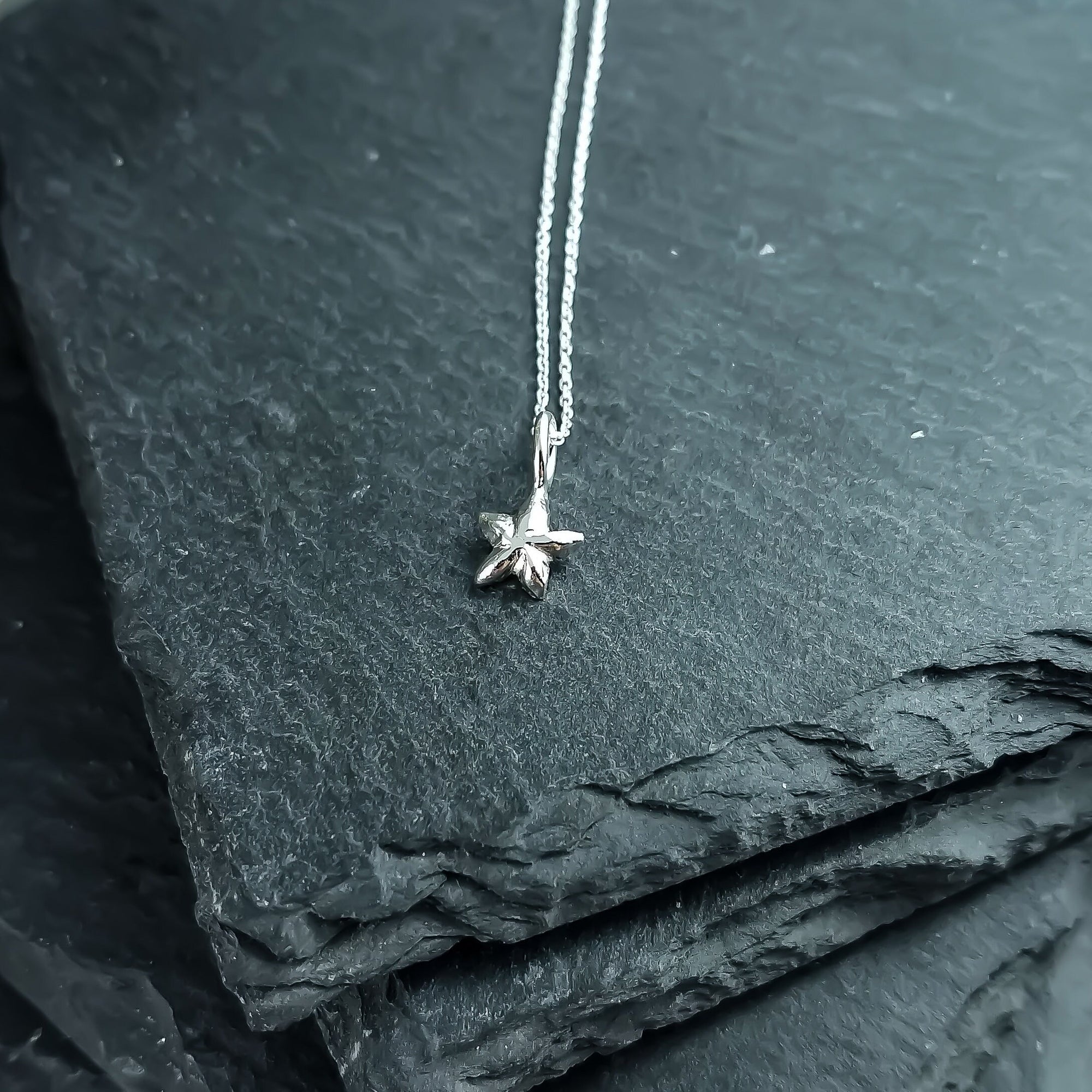 Mini starfish pendant 925 sterling silver for women